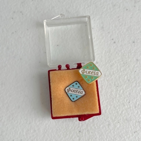 Vintage Phi Delta Theta Fraternity Pledge Pins - Picture 1 of 2
